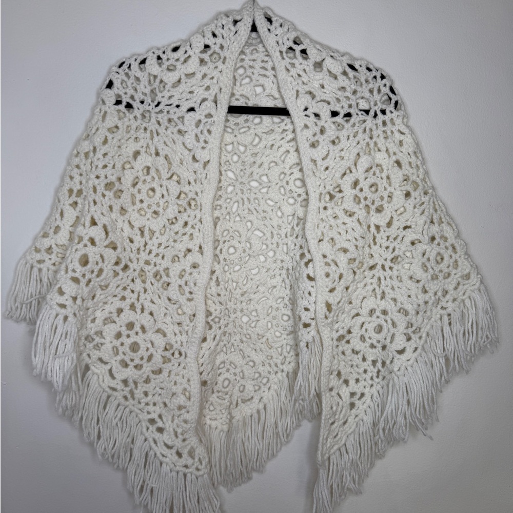 Vintage Handmade White Crochet Fringe Shawl